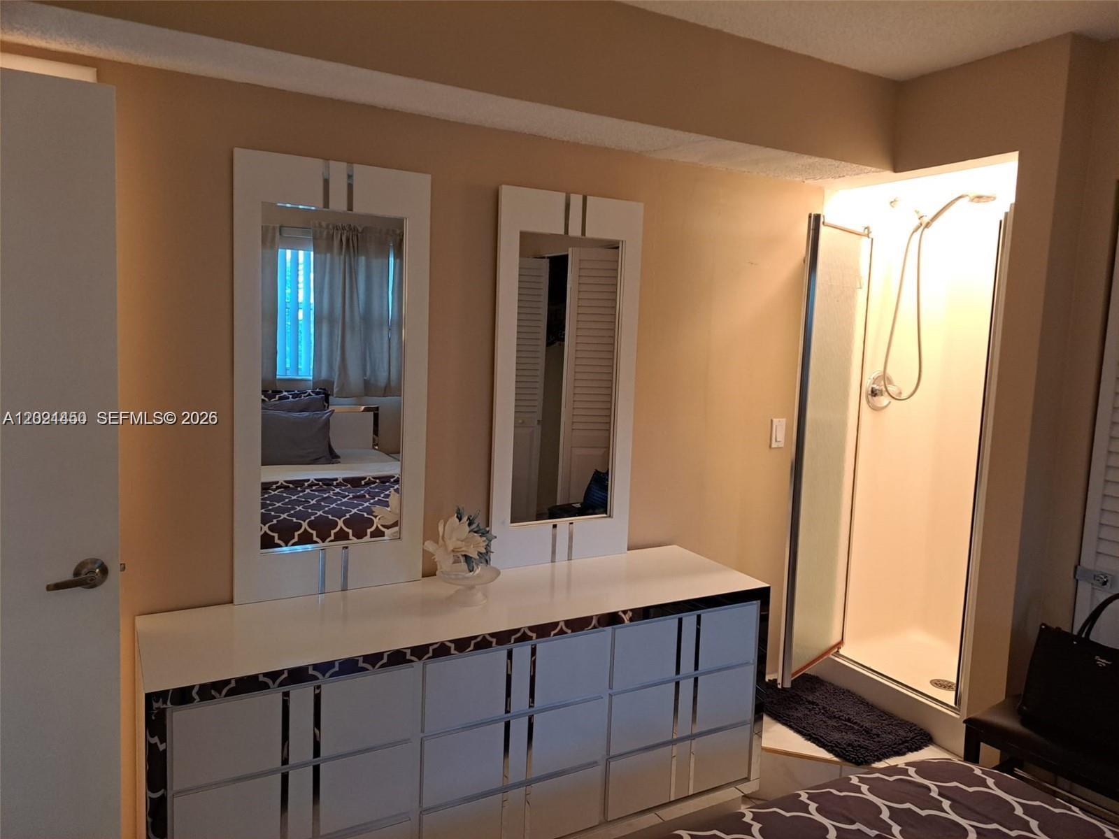 LE CARTIER CONDO - Residential