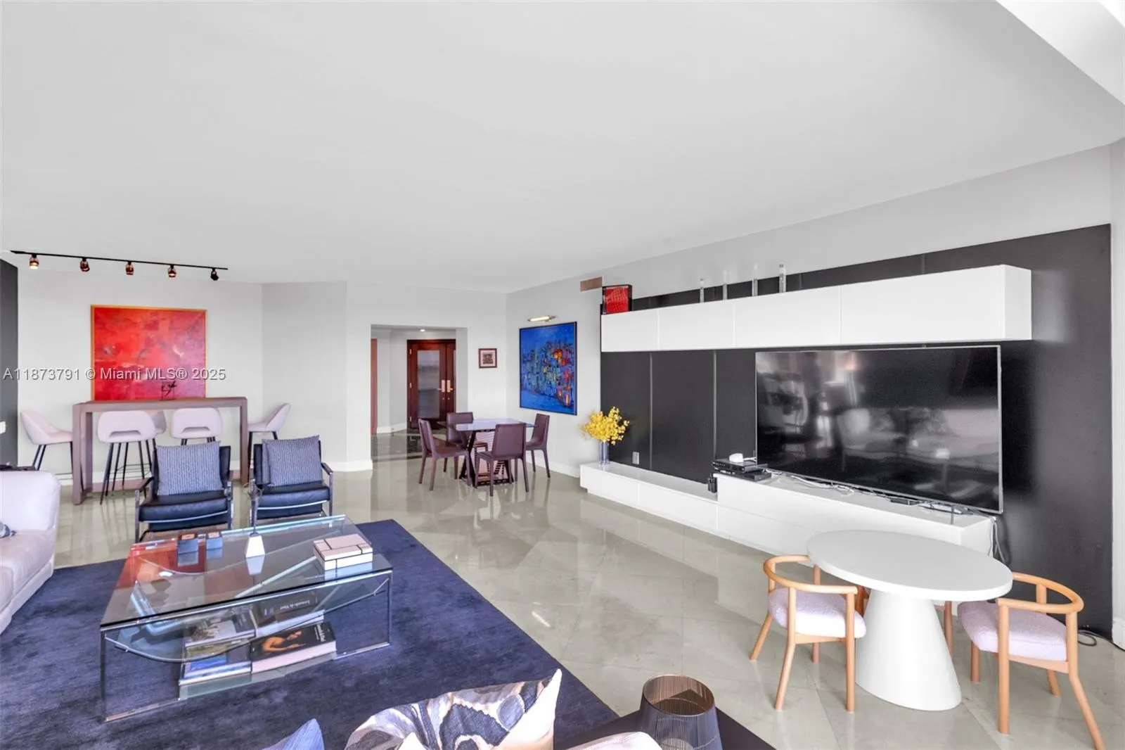 Aventura, Florida 33180, United States, 3 Bedrooms Bedrooms, ,4 BathroomsBathrooms,Residential,Active,205961