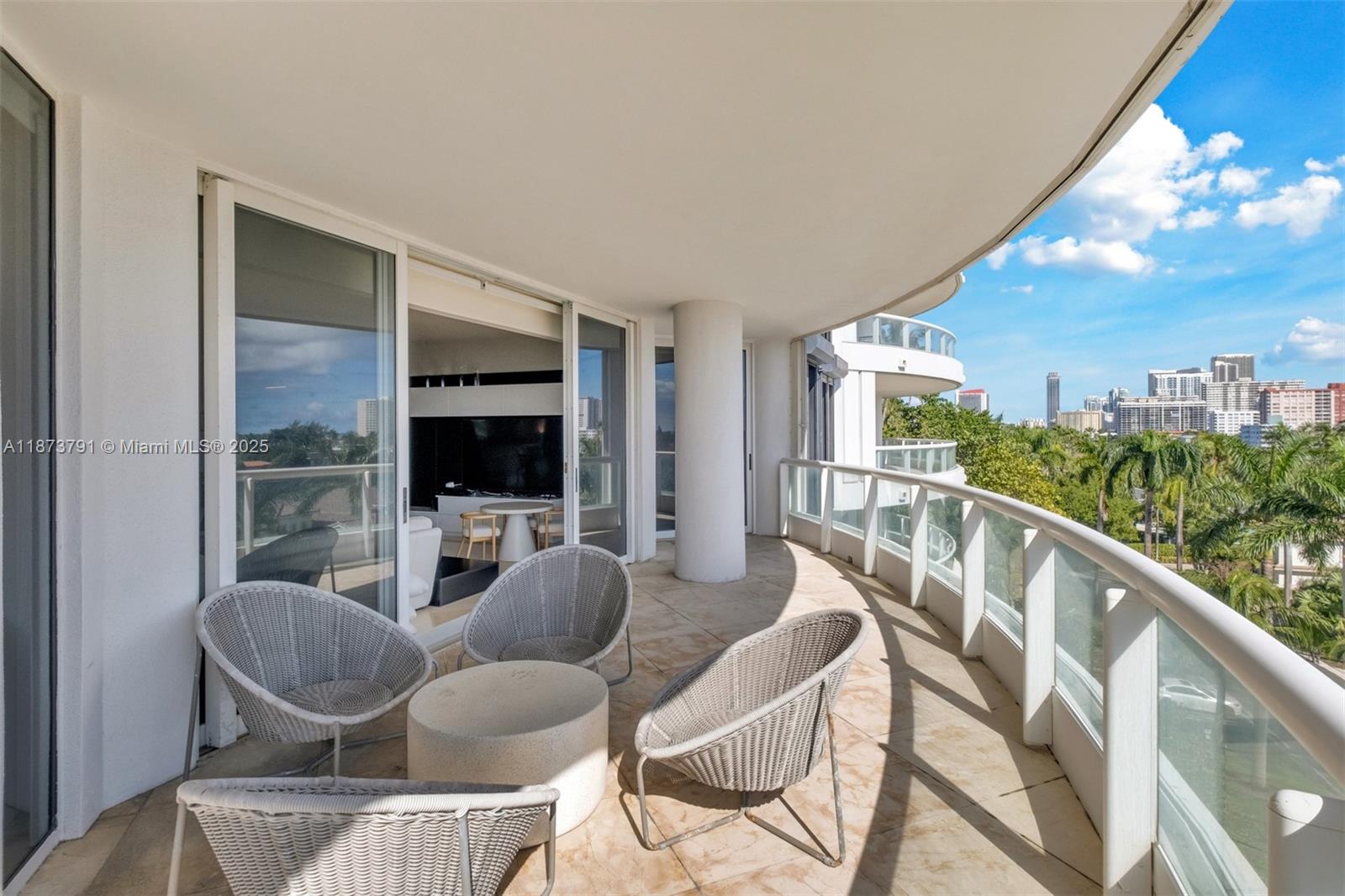 ATLANTIC III AT THE POINT - Residential Lease