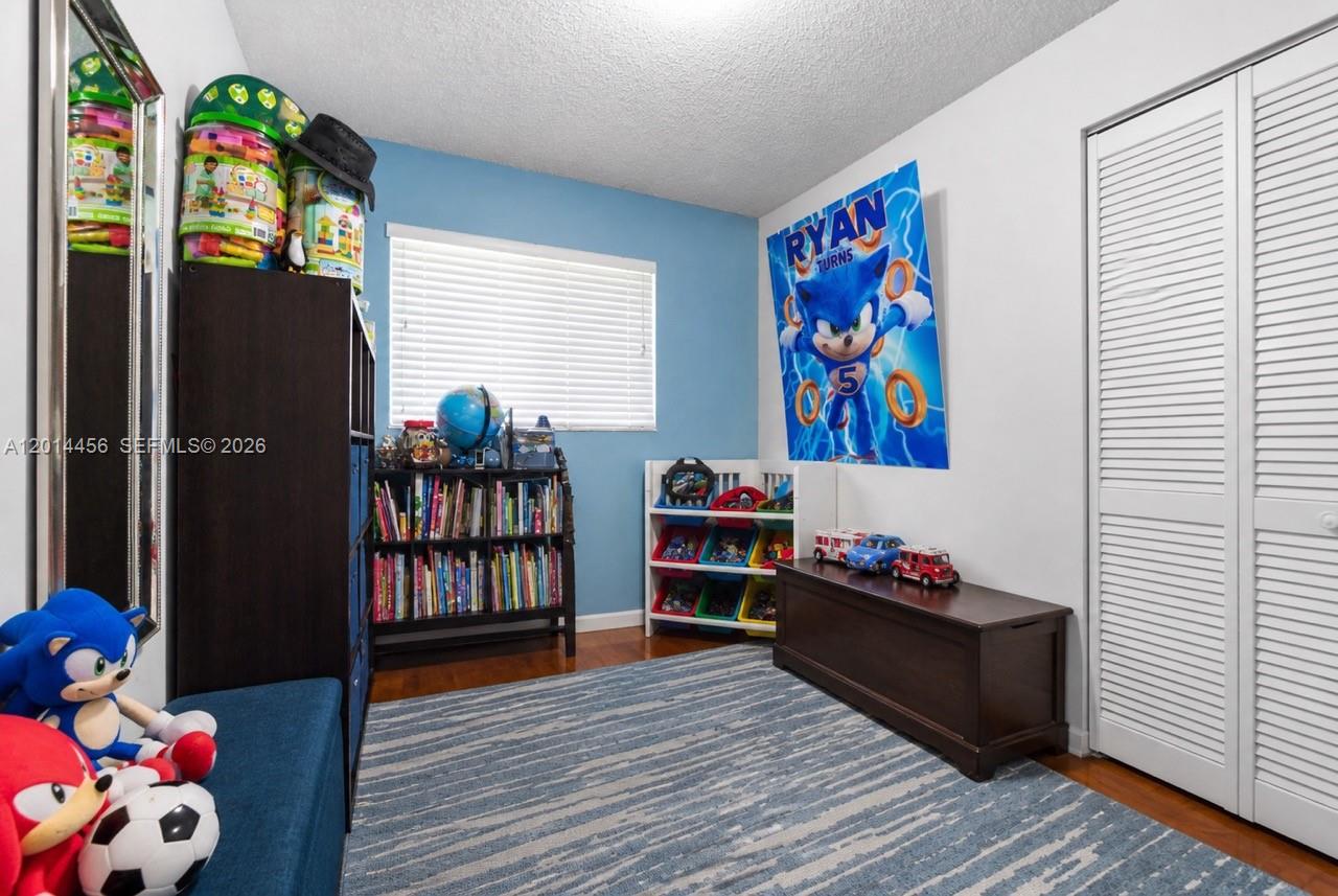 MELNOR PARK SEC ONE - Residential
