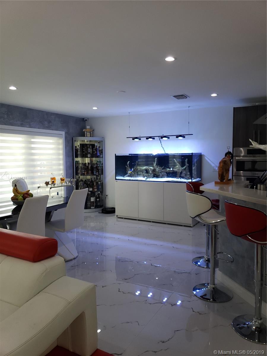 WINSTON PARK UNIT THREE - Residential