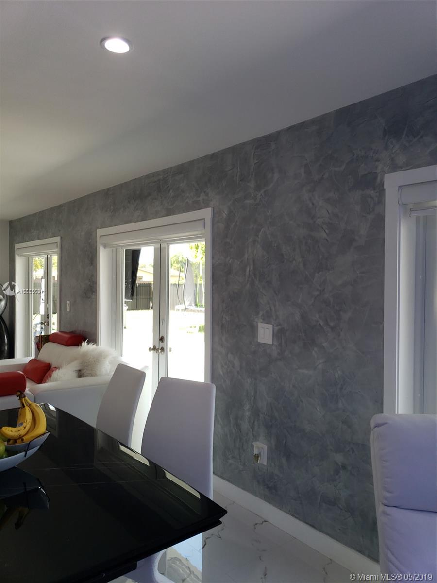 WINSTON PARK UNIT THREE - Residential