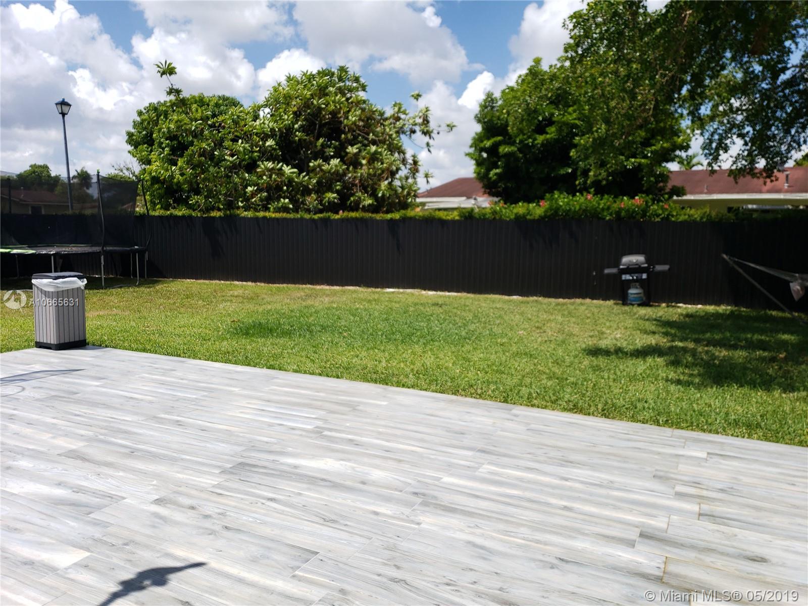 WINSTON PARK UNIT THREE - Residential