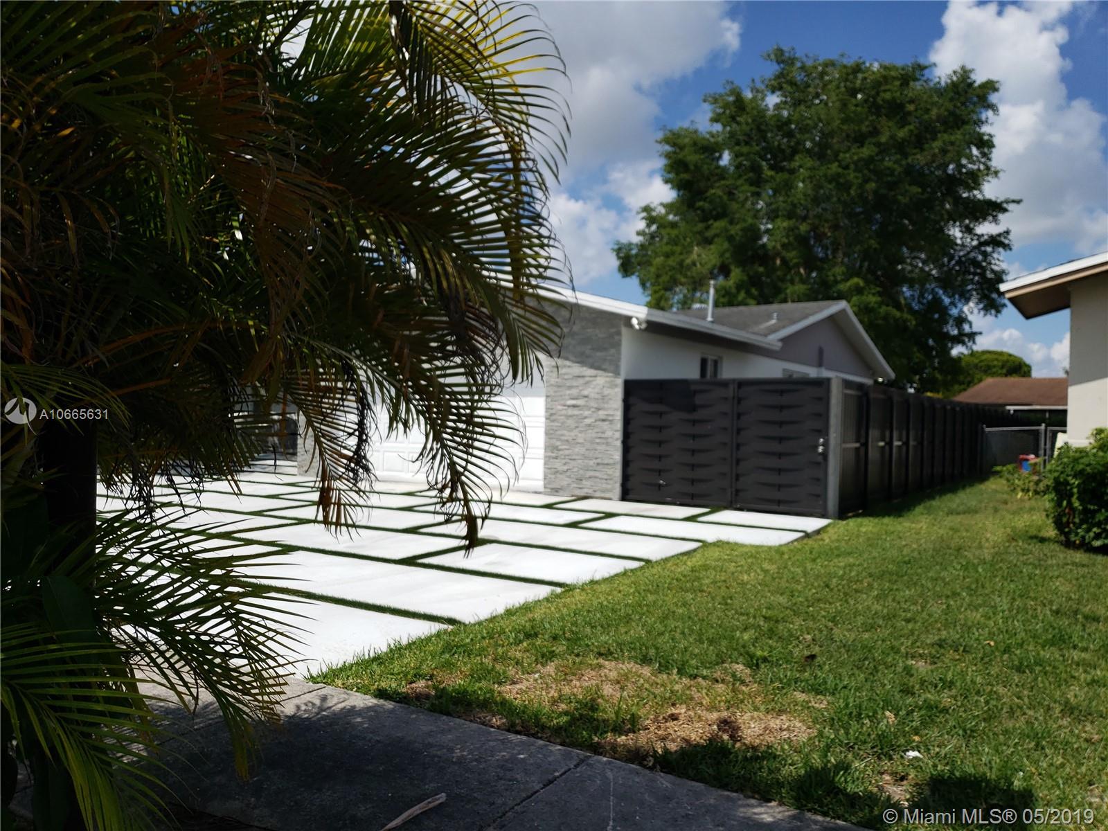 WINSTON PARK UNIT THREE - Residential