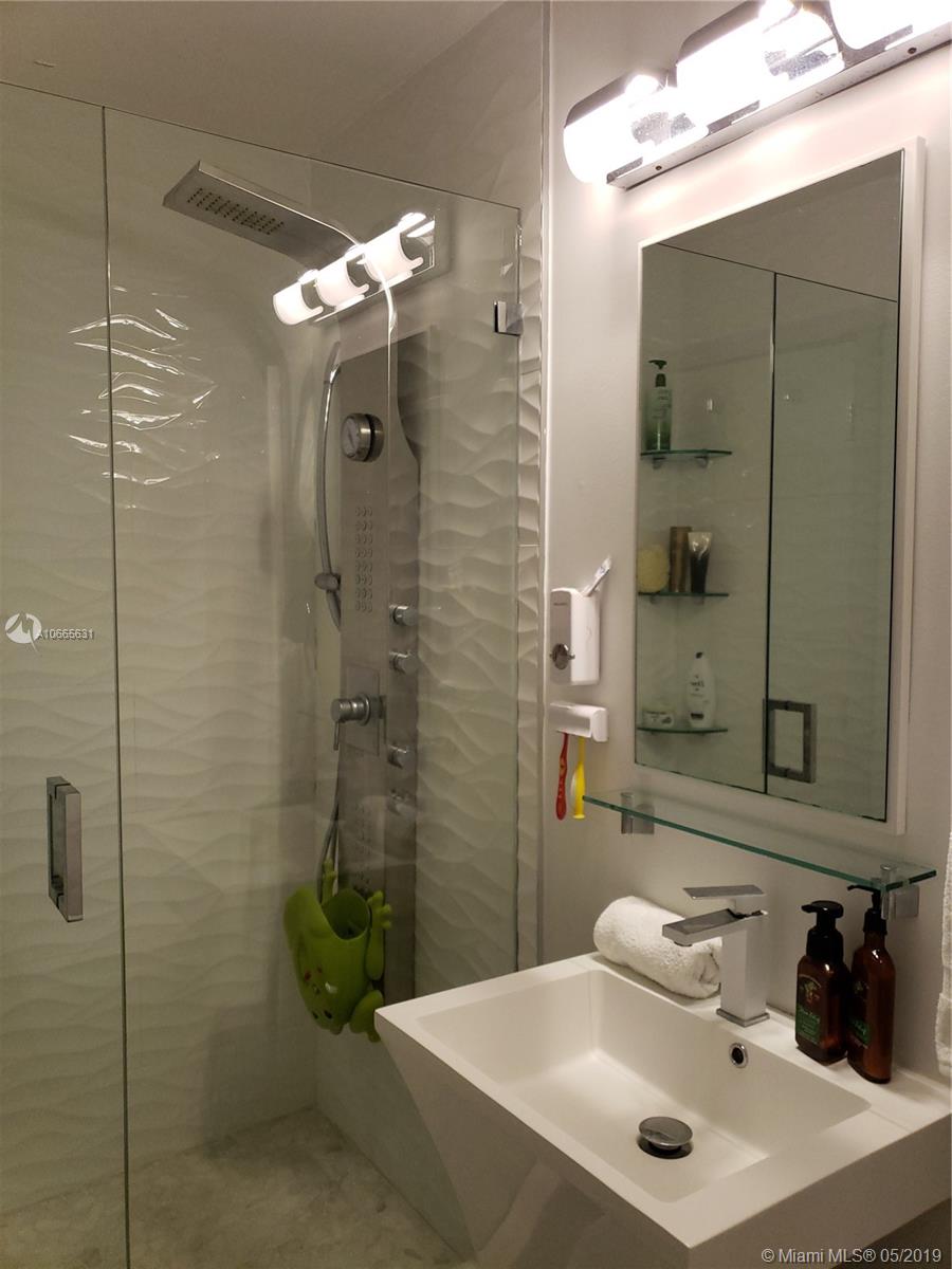 WINSTON PARK UNIT THREE - Residential