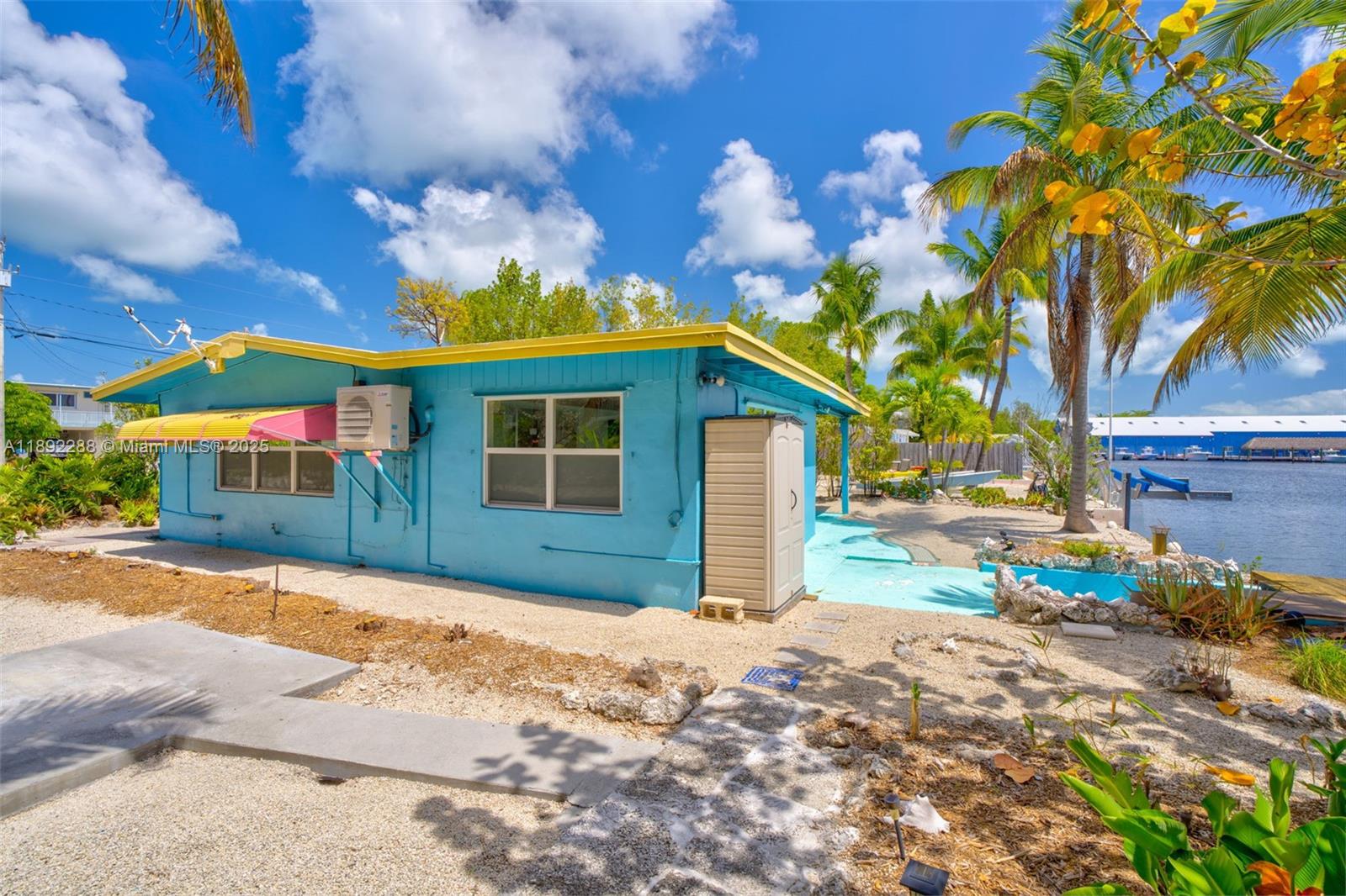 PLANTATION KEY COLONY 1ST - Residential