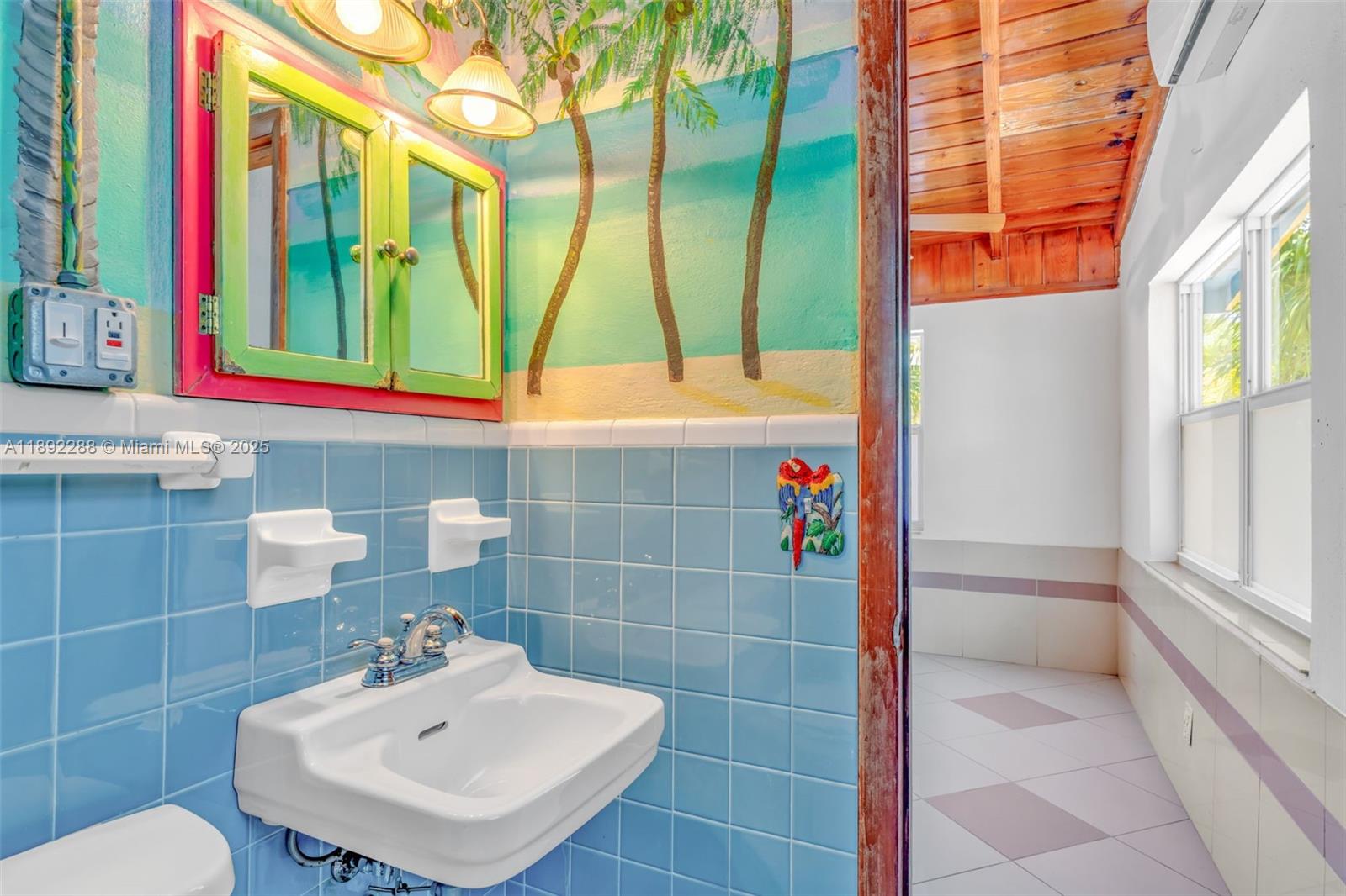 PLANTATION KEY COLONY 1ST - Residential