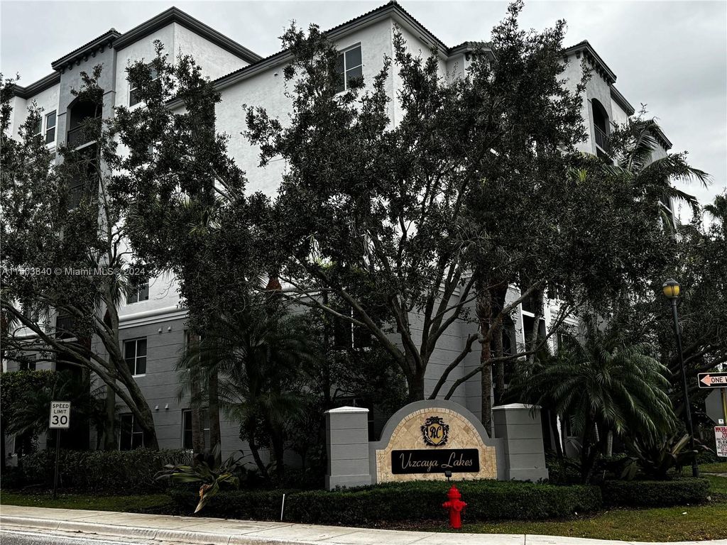 Photo of 1660 Renaissance Commons Blvd #2424, Boynton Beach, FL 33426 (MLS # A11503840)