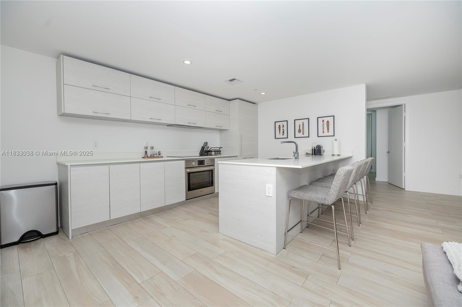 1300 S MIAMI AVENUE CONDO - Residential