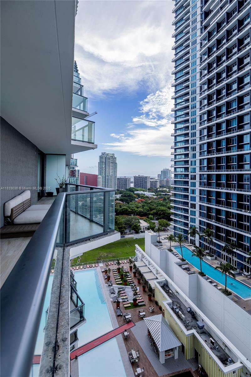 1300 S MIAMI AVENUE CONDO - Residential