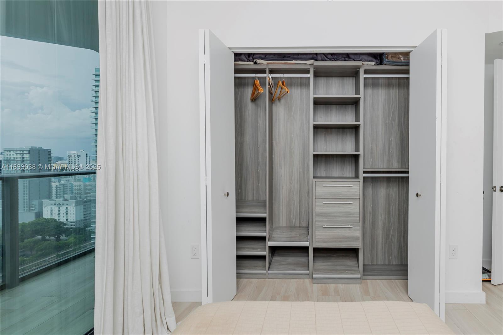 1300 S MIAMI AVENUE CONDO - Residential