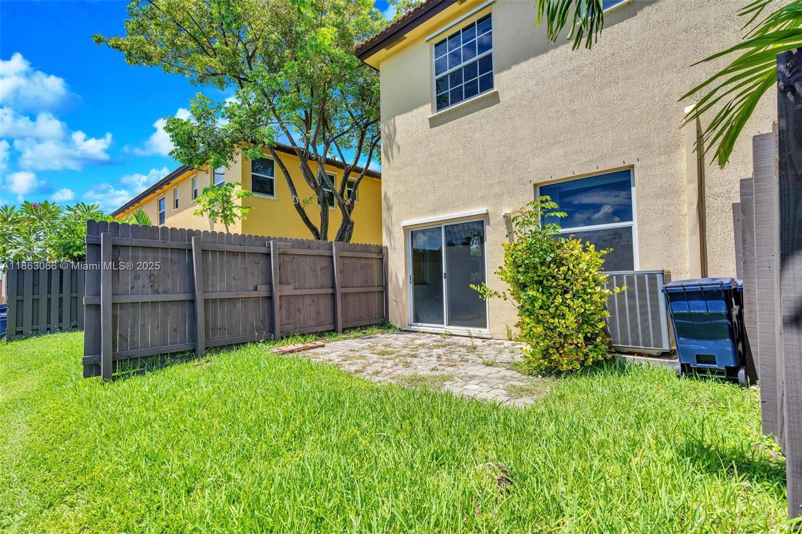 LAKES BY THE BAY EVE REPL - Residential