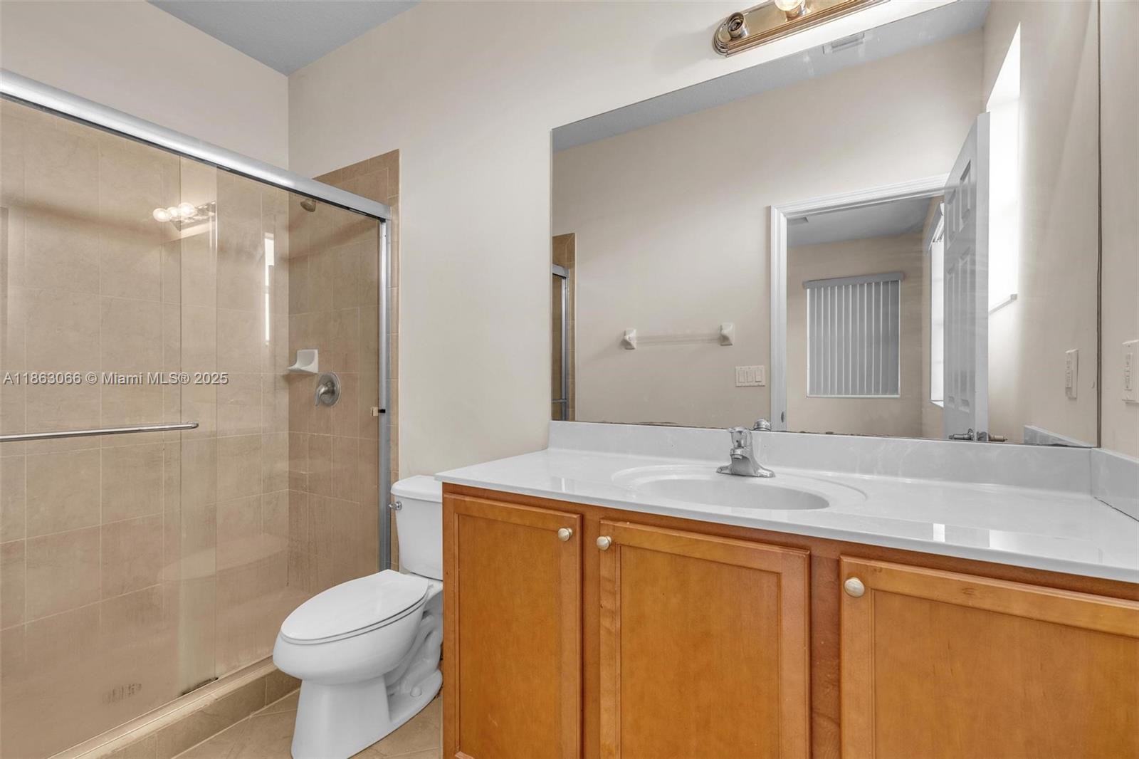 LAKES BY THE BAY EVE REPL - Residential