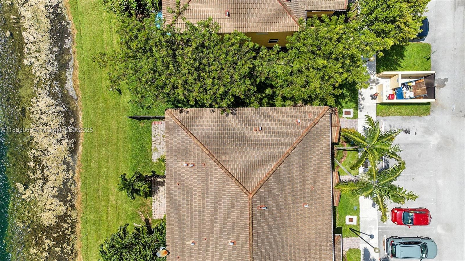 LAKES BY THE BAY EVE REPL - Residential