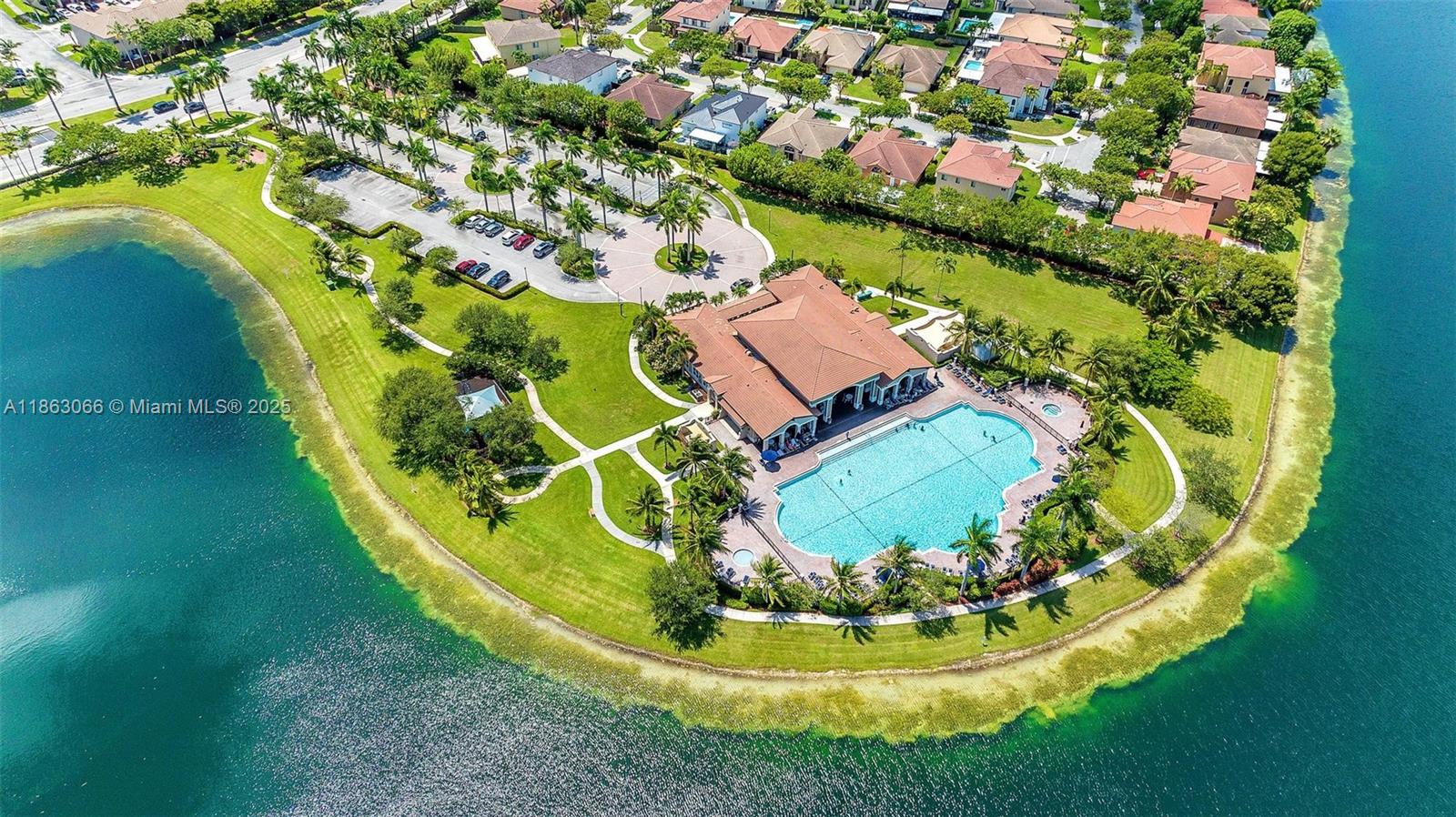 LAKES BY THE BAY EVE REPL - Residential