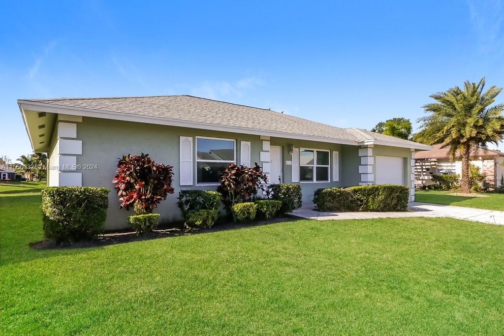 Photo of 132 Stillwater Cir, Jupiter, FL 33458 (MLS # A11566632)