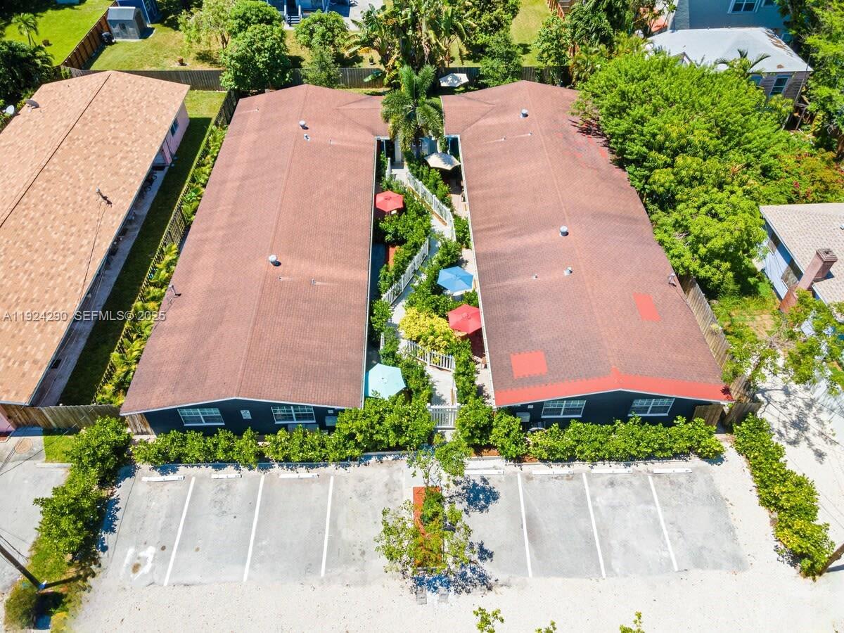 SAILBOAT BEND - Residential Lease