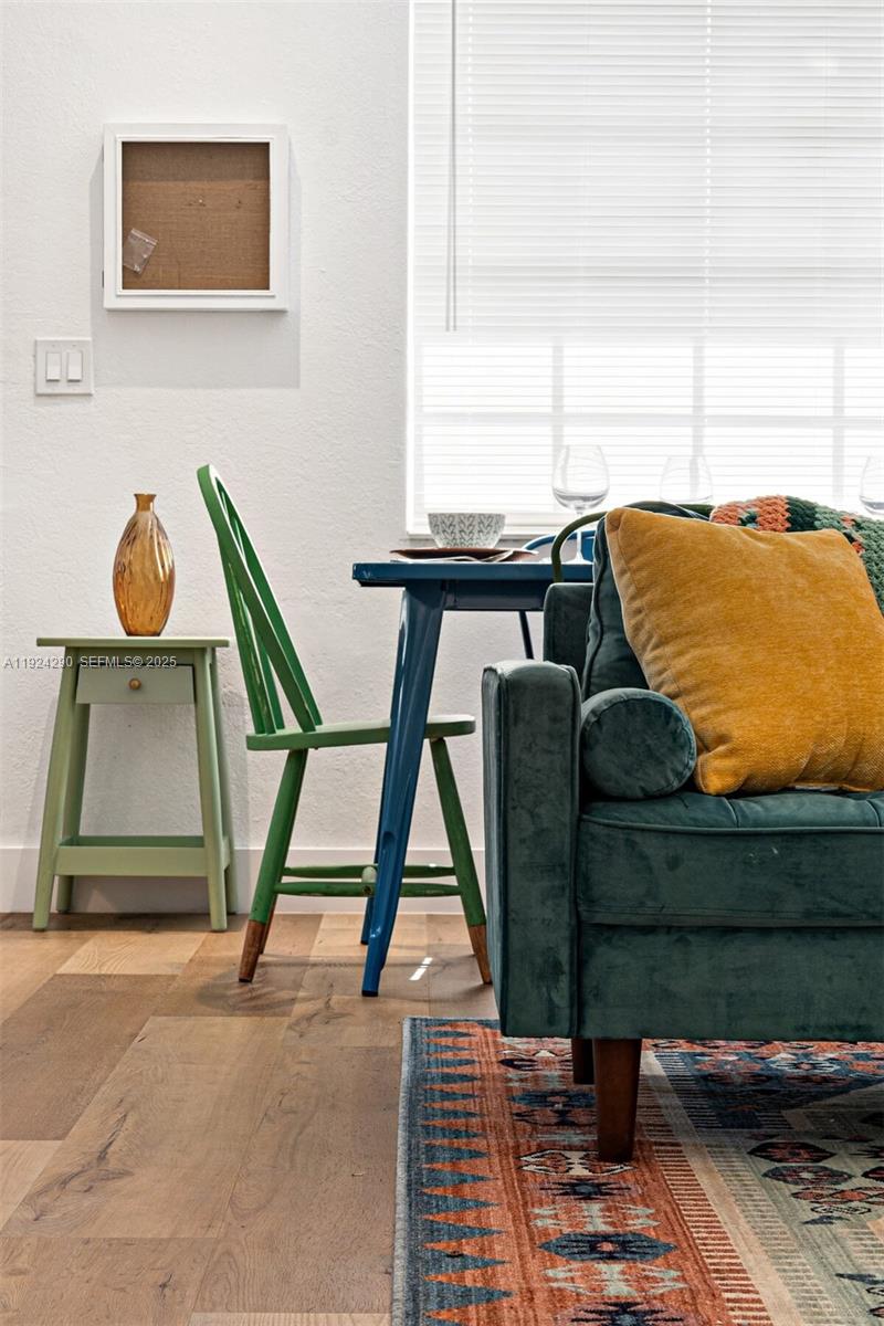 SAILBOAT BEND - Residential Lease