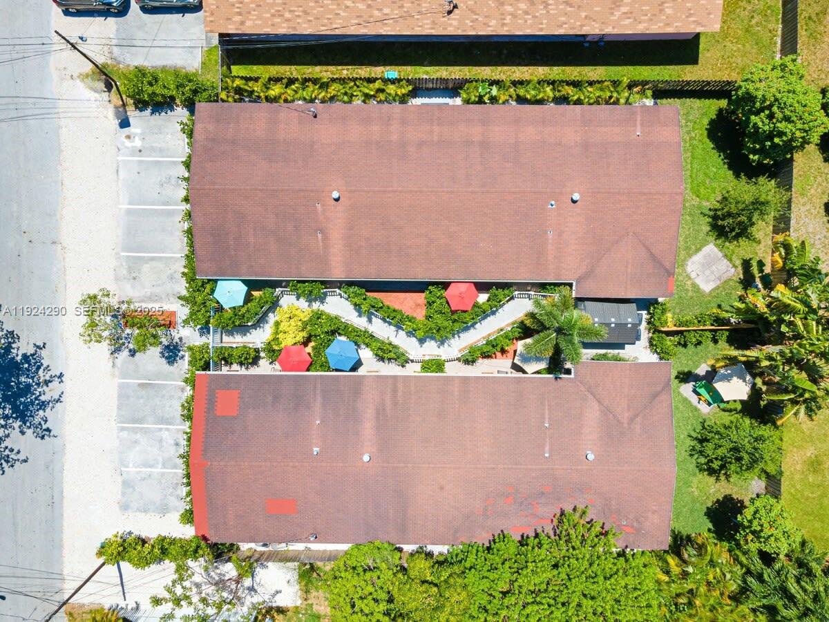 SAILBOAT BEND - Residential Lease