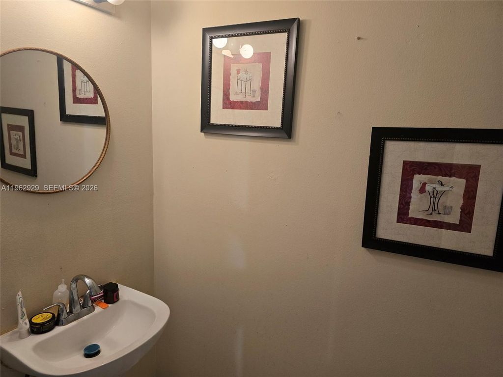 Photo of 3945 Kamena Ct, Boynton Beach, FL 33436 (MLS # A11962929)