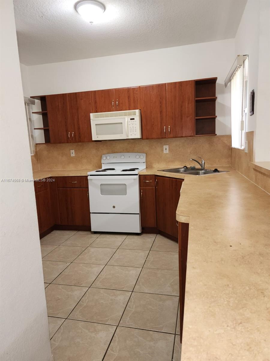 ABEL HOMES AT KEYS WINDS - Residential Lease