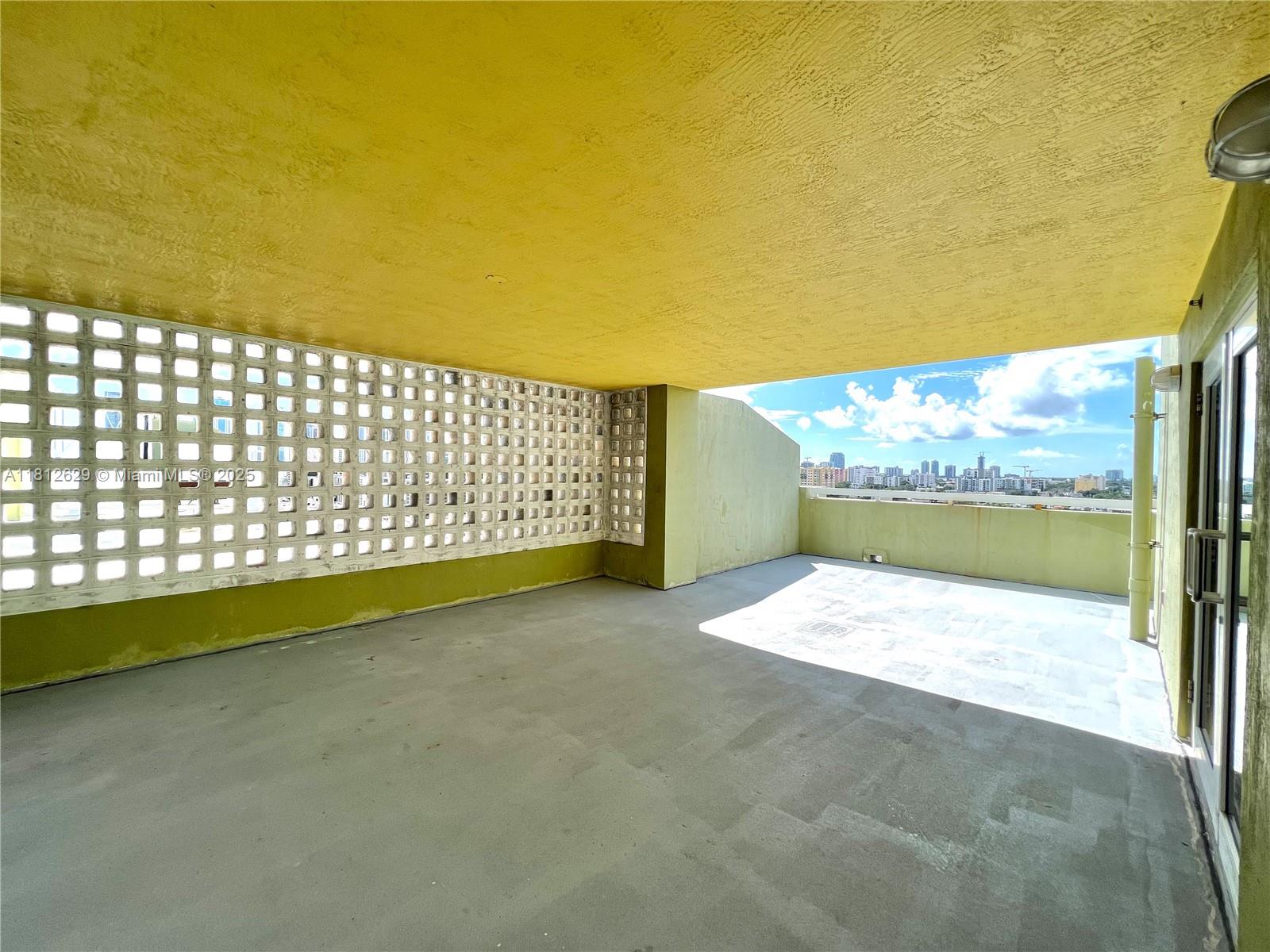 SEYBOLD POINTE CONDO - Residential Lease