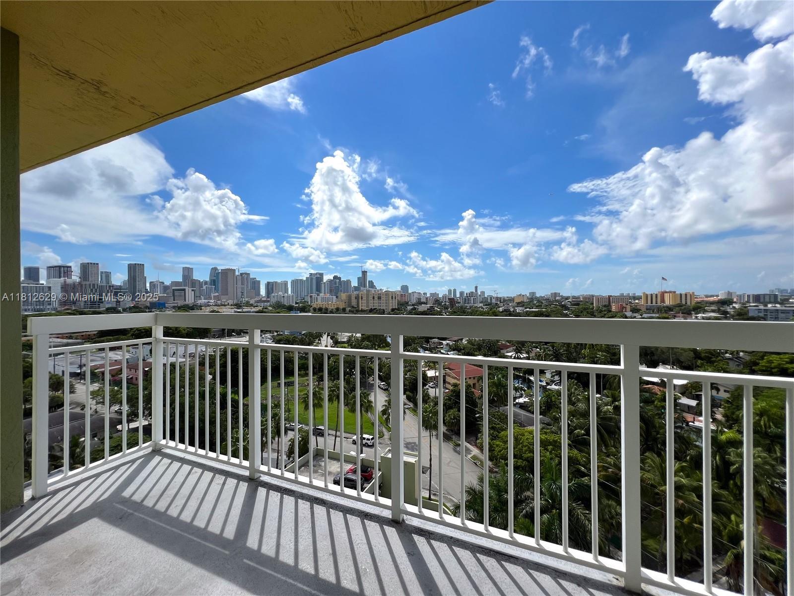 SEYBOLD POINTE CONDO - Residential Lease