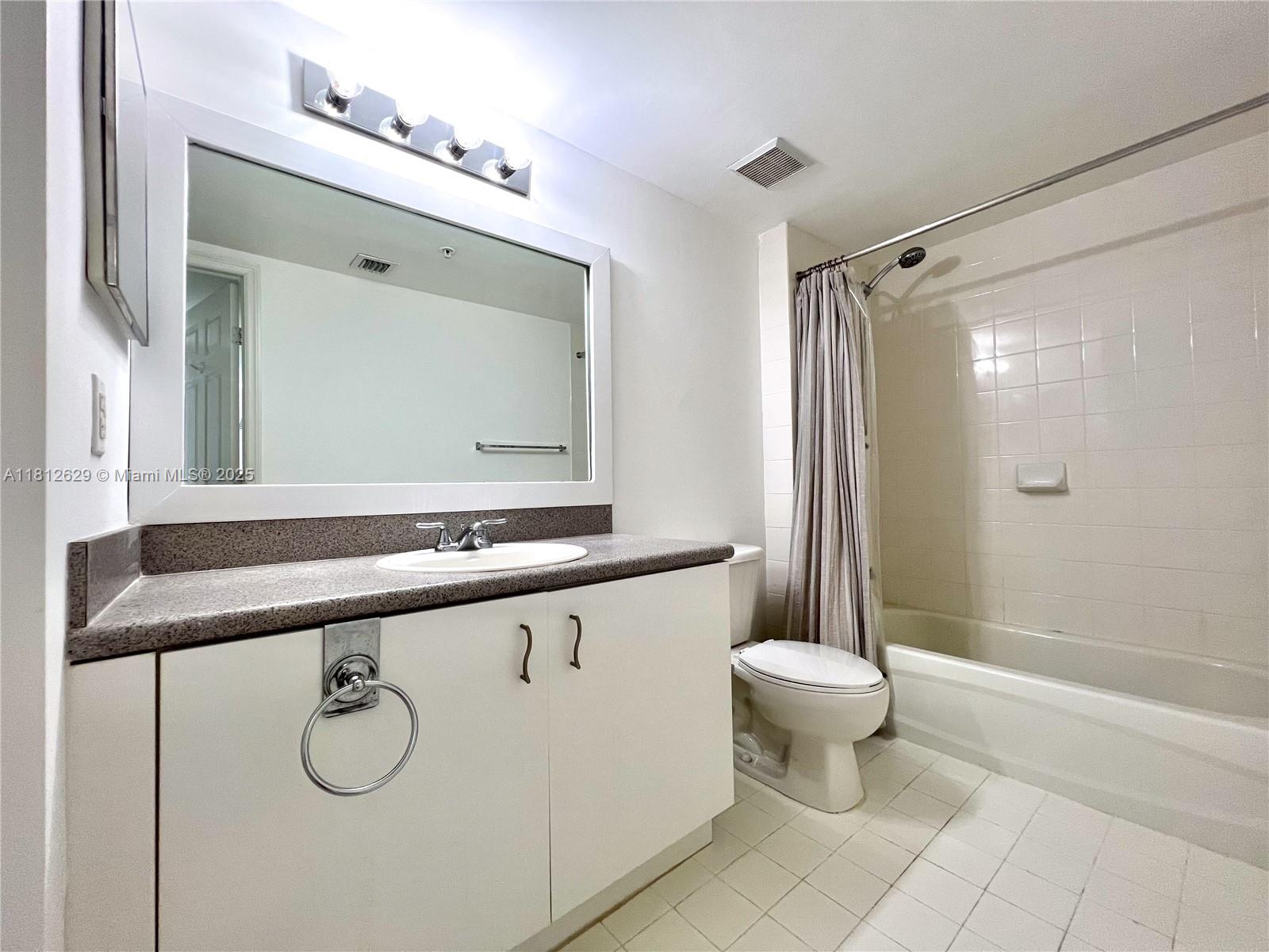 SEYBOLD POINTE CONDO - Residential Lease