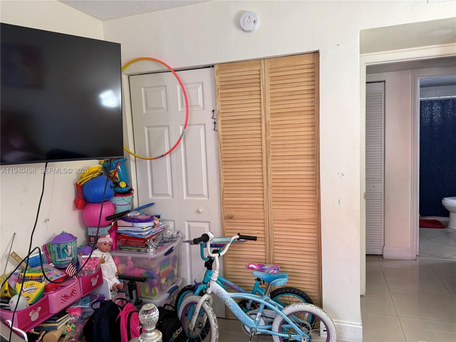 MIAMI PARADISE CONDO - Residential Lease