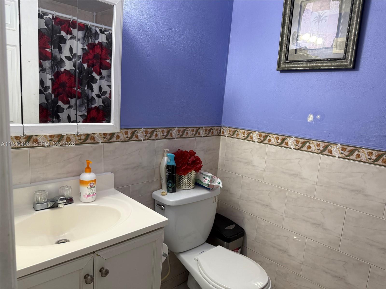 MIAMI PARADISE CONDO - Residential Lease