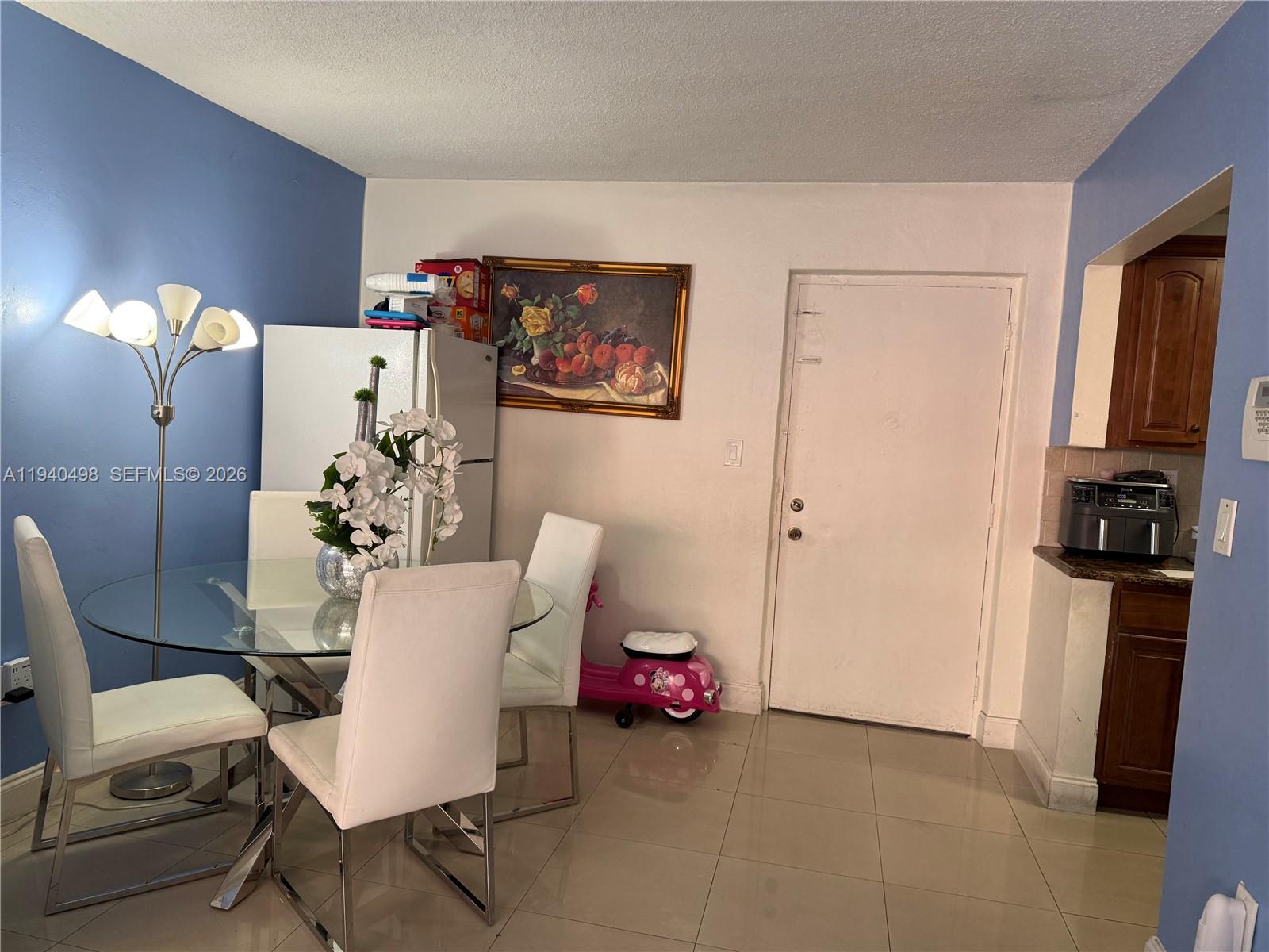 MIAMI PARADISE CONDO - Residential Lease
