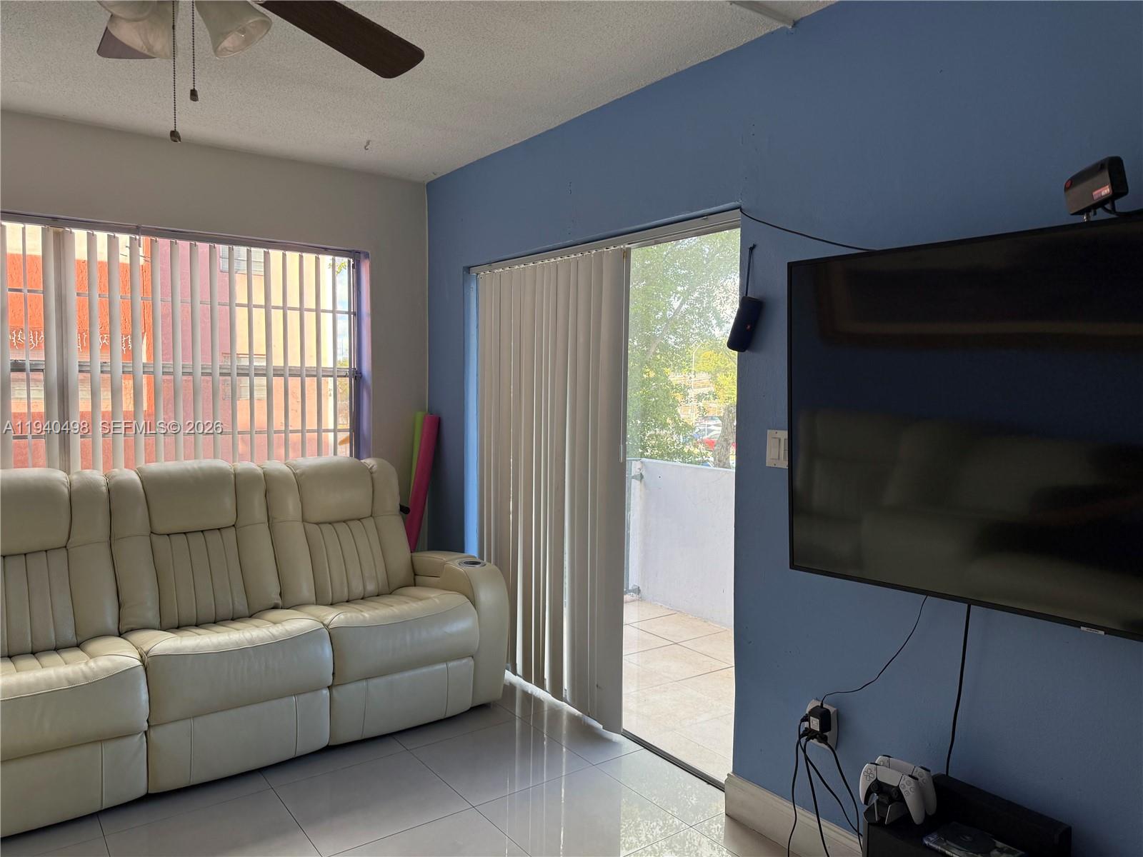 MIAMI PARADISE CONDO - Residential Lease