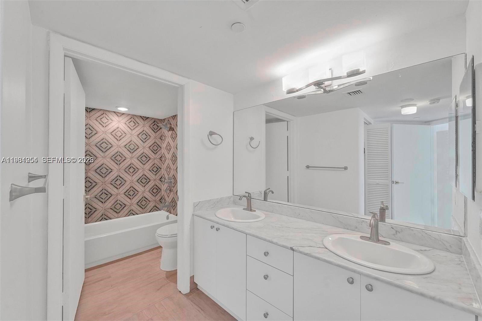 RIMINI BEACH CONDO - Residential Lease