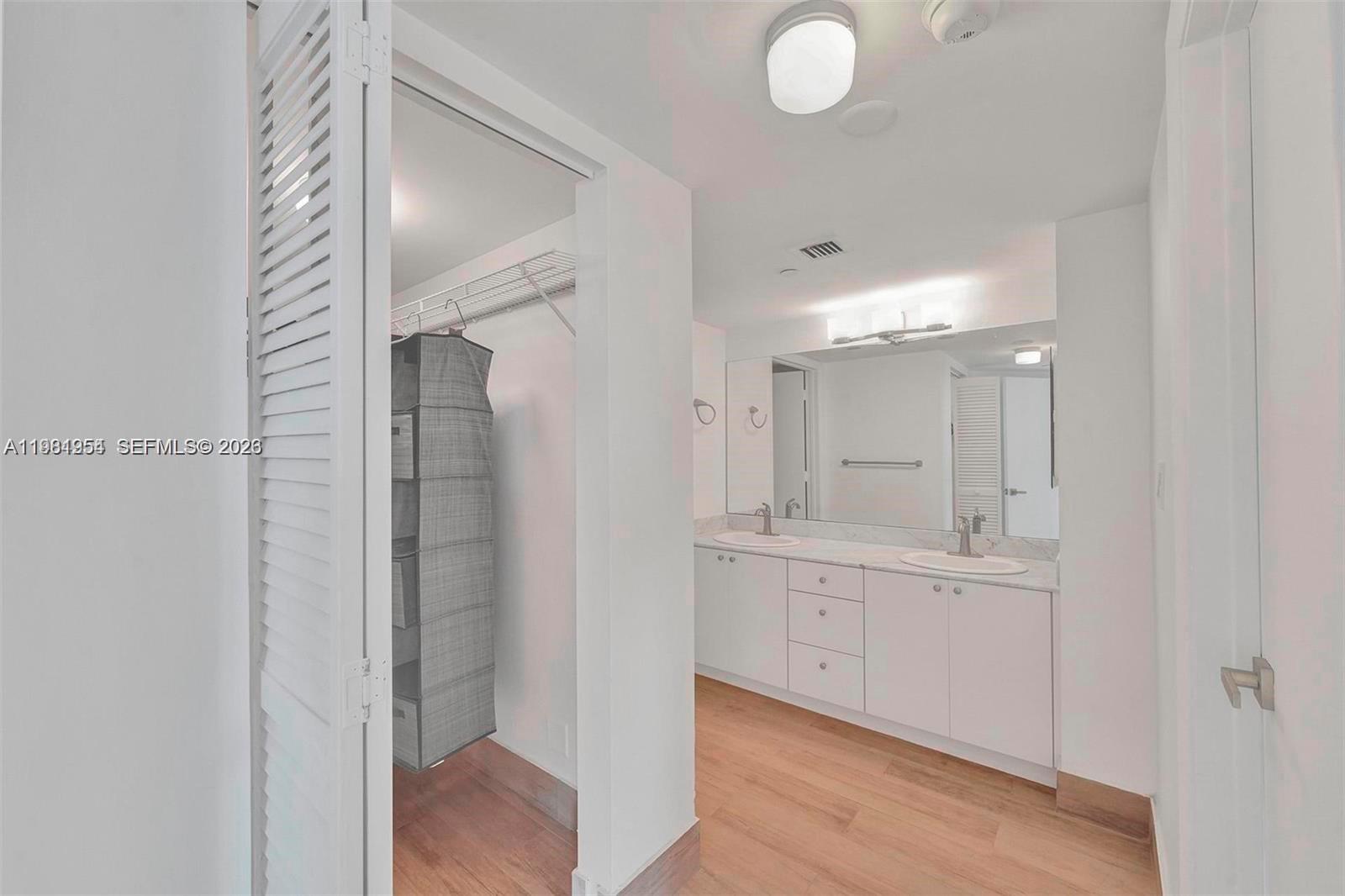 RIMINI BEACH CONDO - Residential Lease