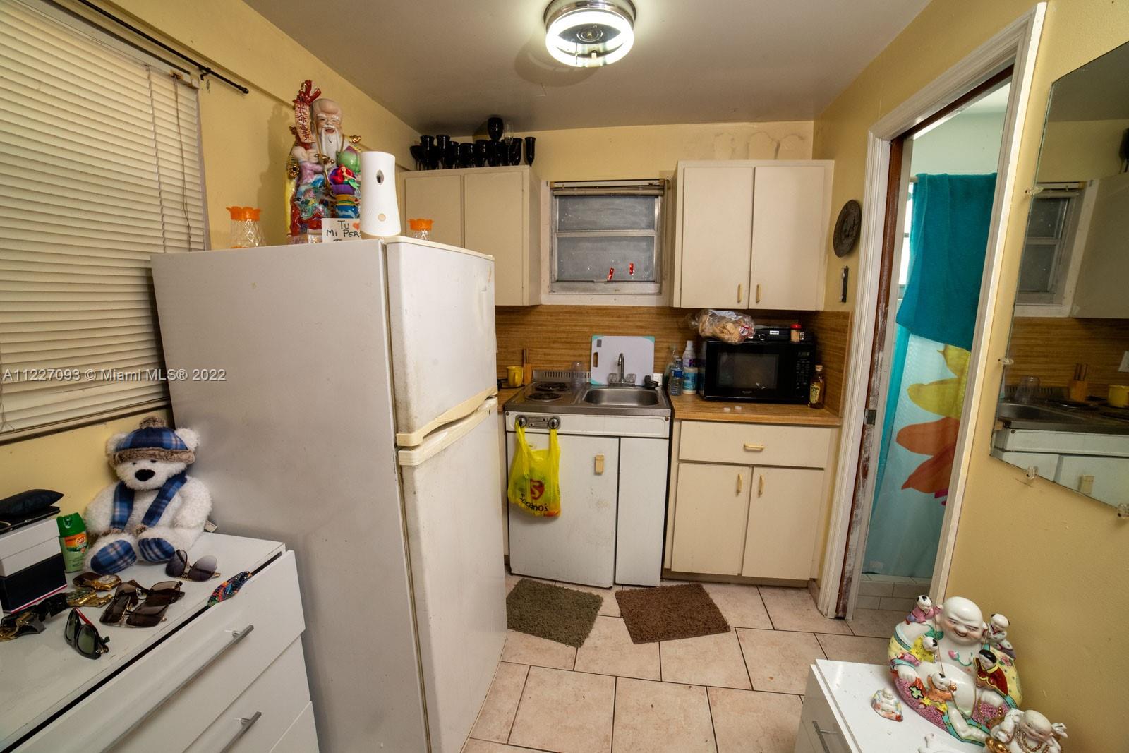 HIALEAH 7TH ADDN - Residential Income