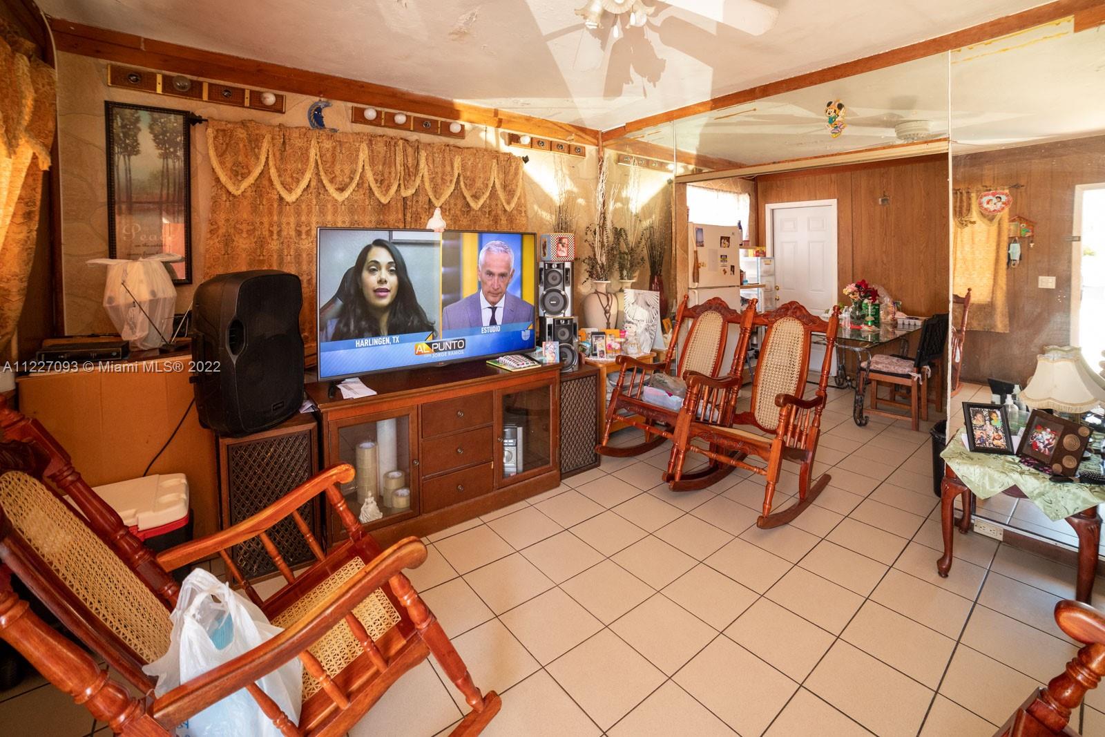 HIALEAH 7TH ADDN - Residential Income