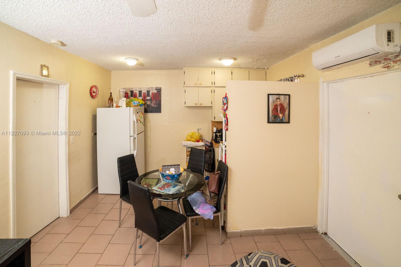 HIALEAH 7TH ADDN - Residential Income