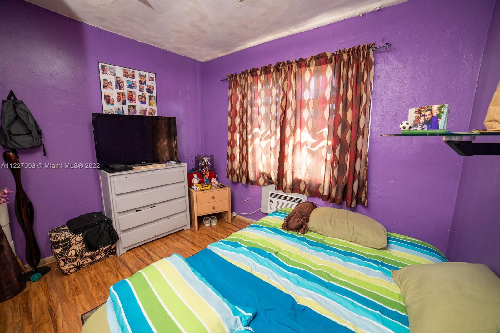 HIALEAH 7TH ADDN - Residential Income