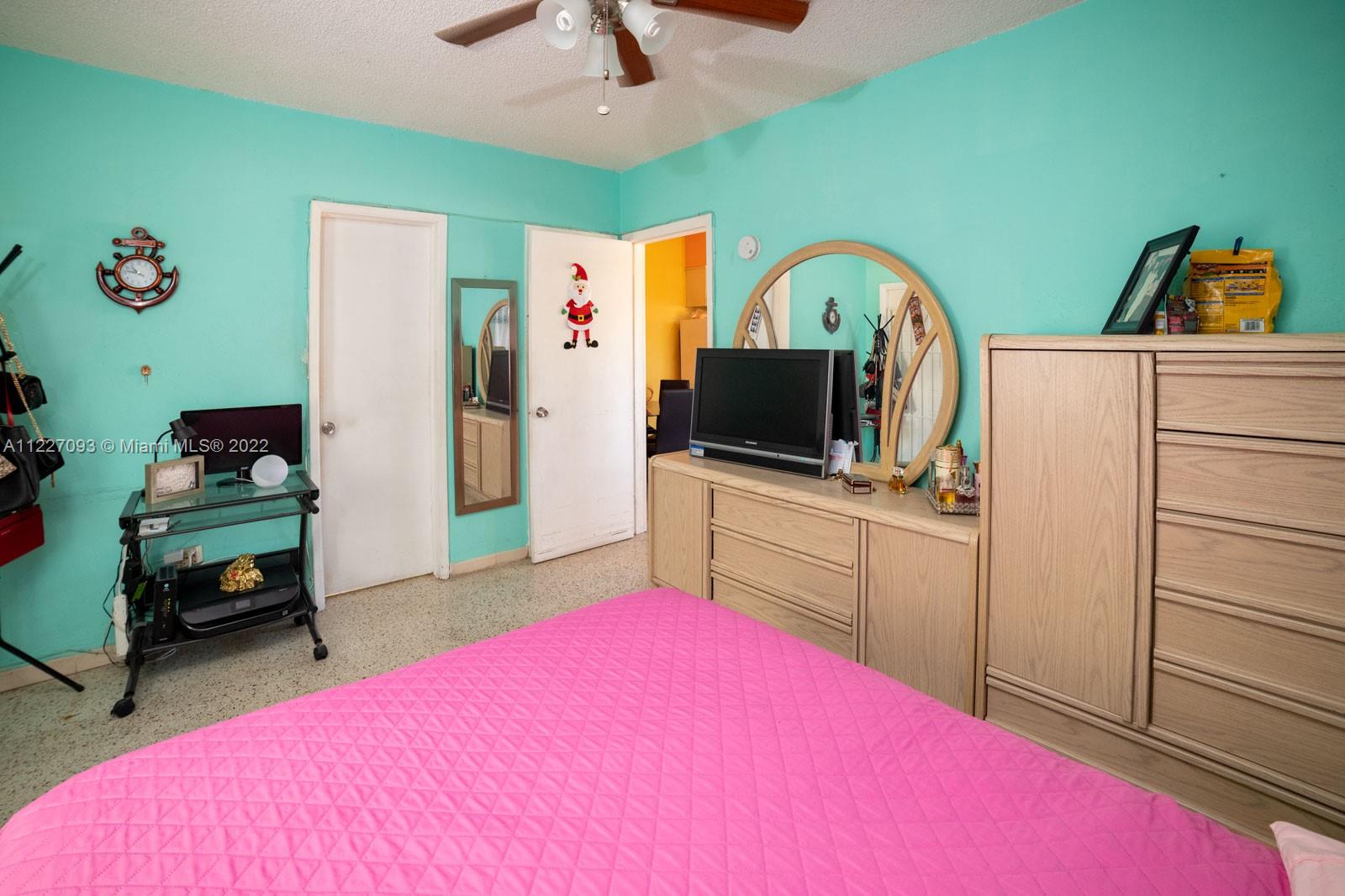 HIALEAH 7TH ADDN - Residential Income