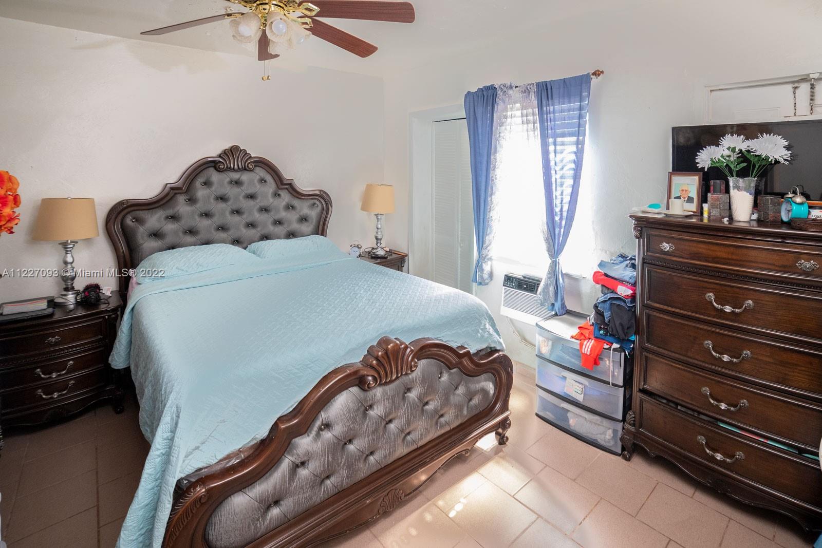 HIALEAH 7TH ADDN - Residential Income