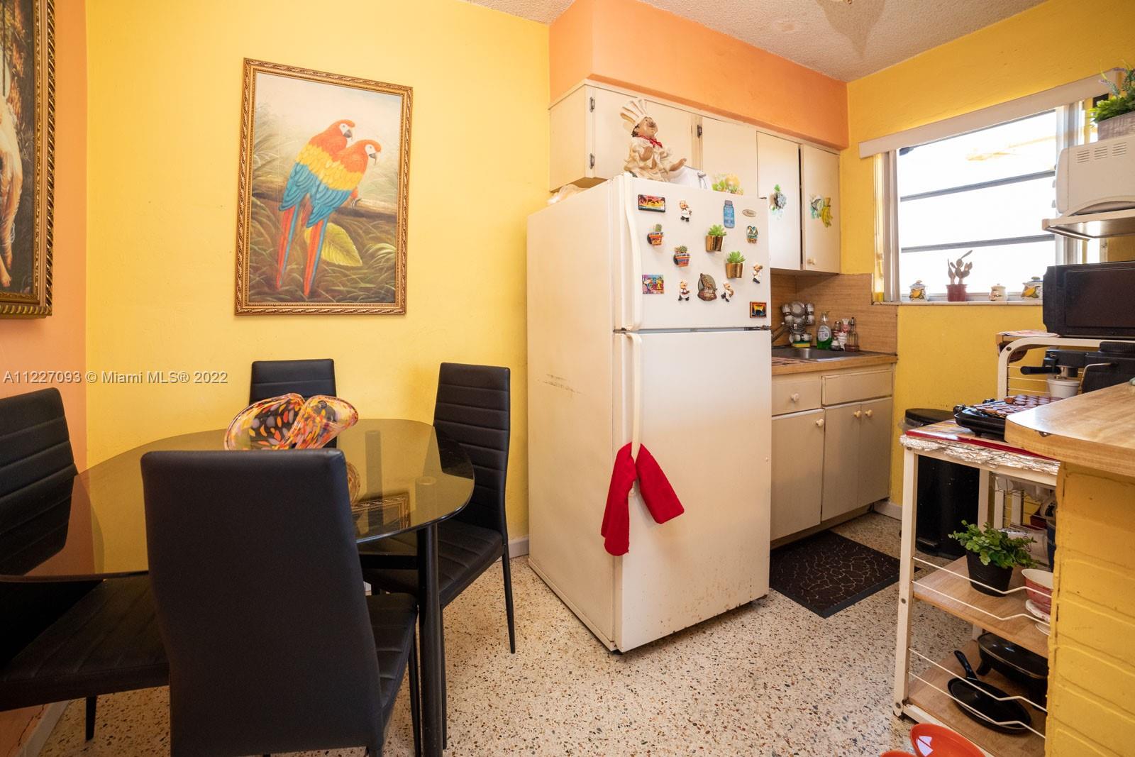 HIALEAH 7TH ADDN - Residential Income