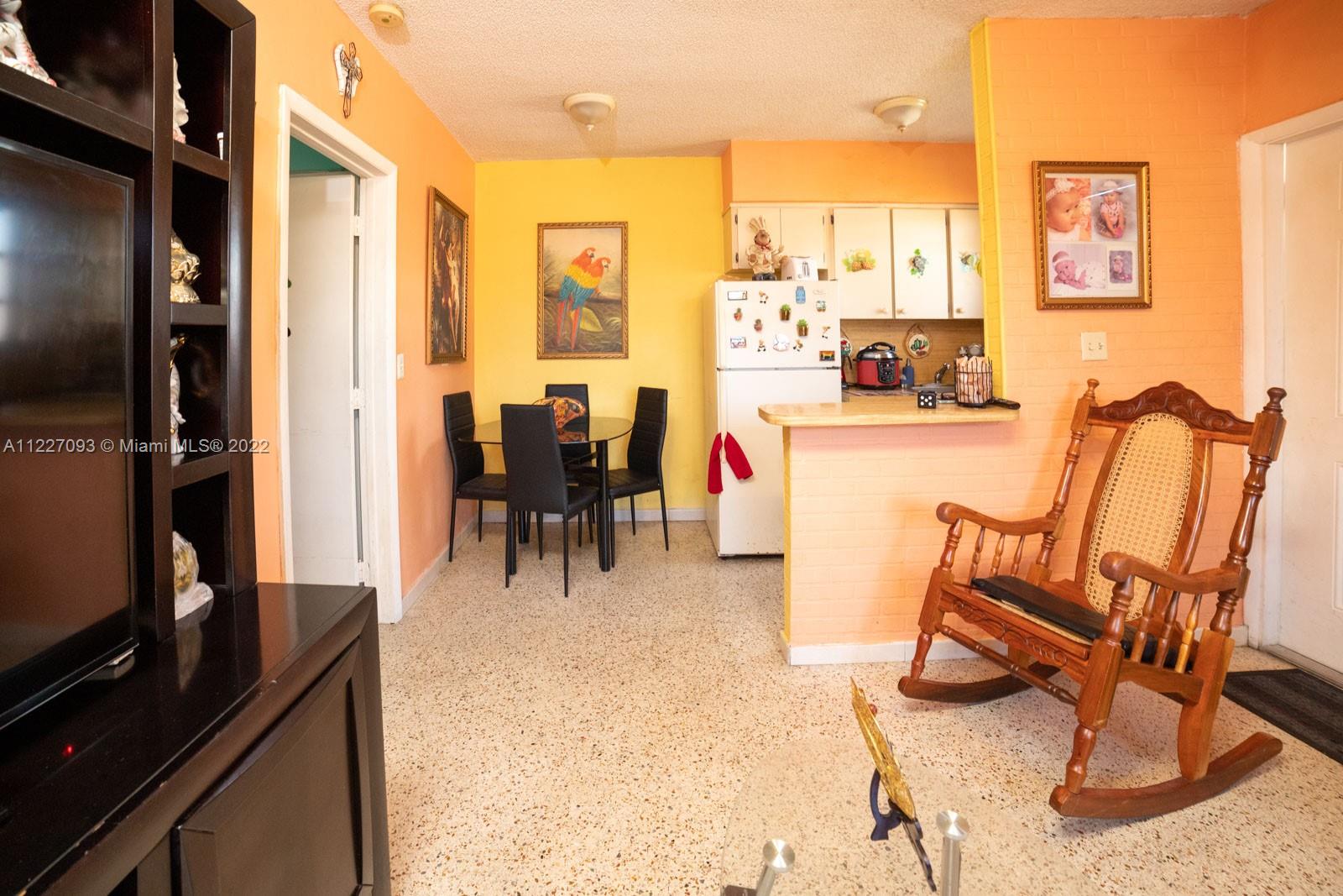 HIALEAH 7TH ADDN - Residential Income