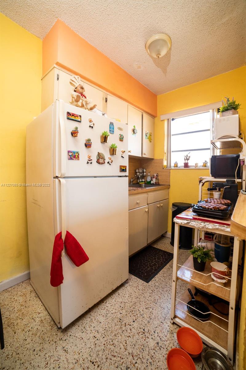 HIALEAH 7TH ADDN - Residential Income