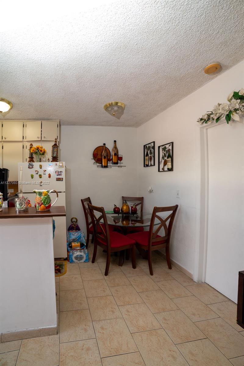 HIALEAH 7TH ADDN - Residential Income