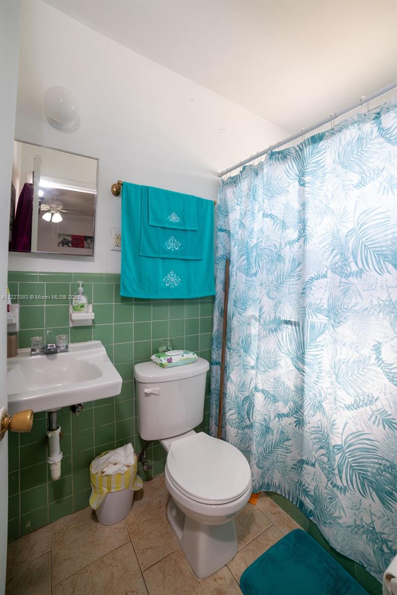 HIALEAH 7TH ADDN - Residential Income