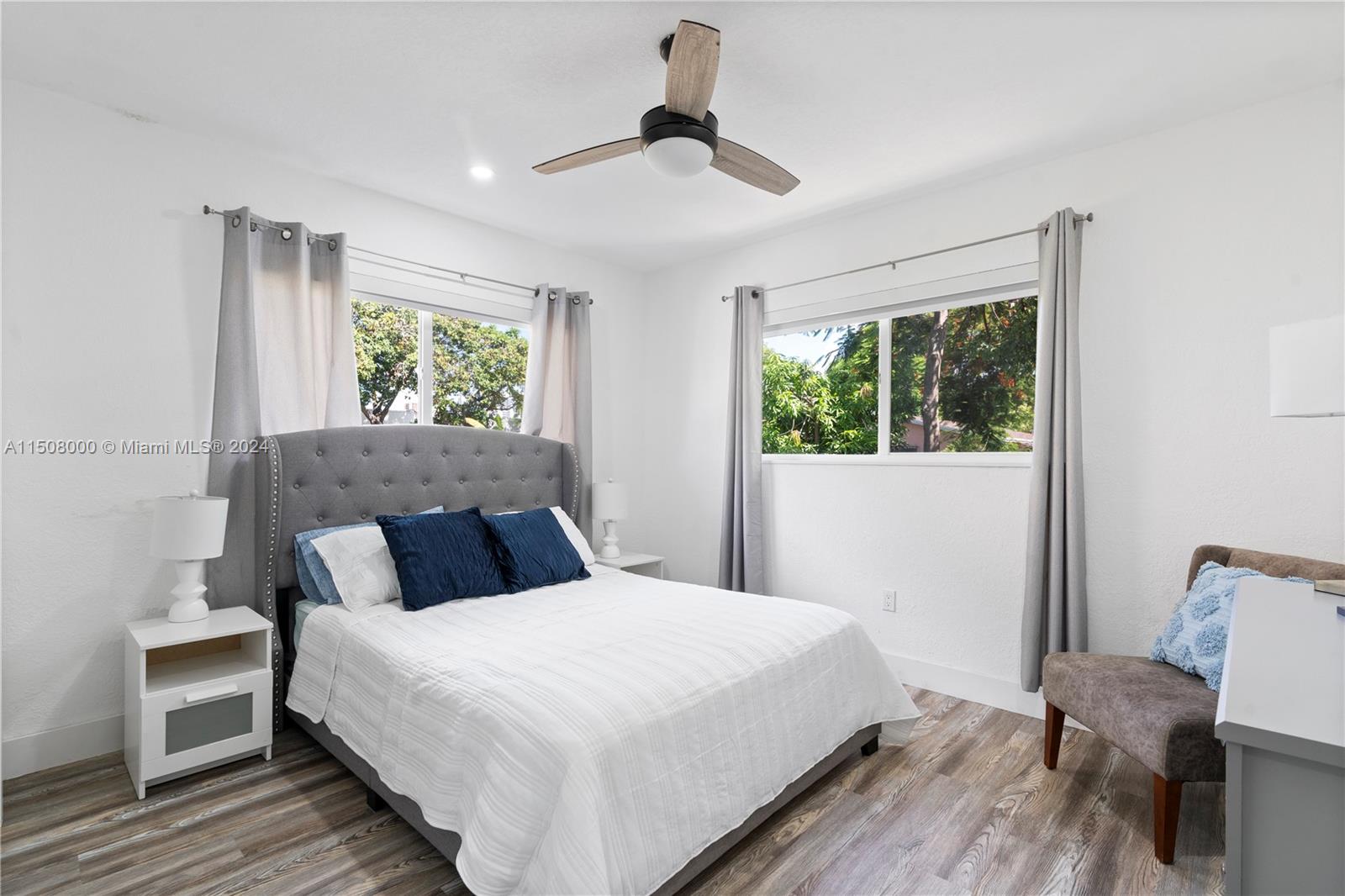 COLUMBIA PARK CORR PL - Residential