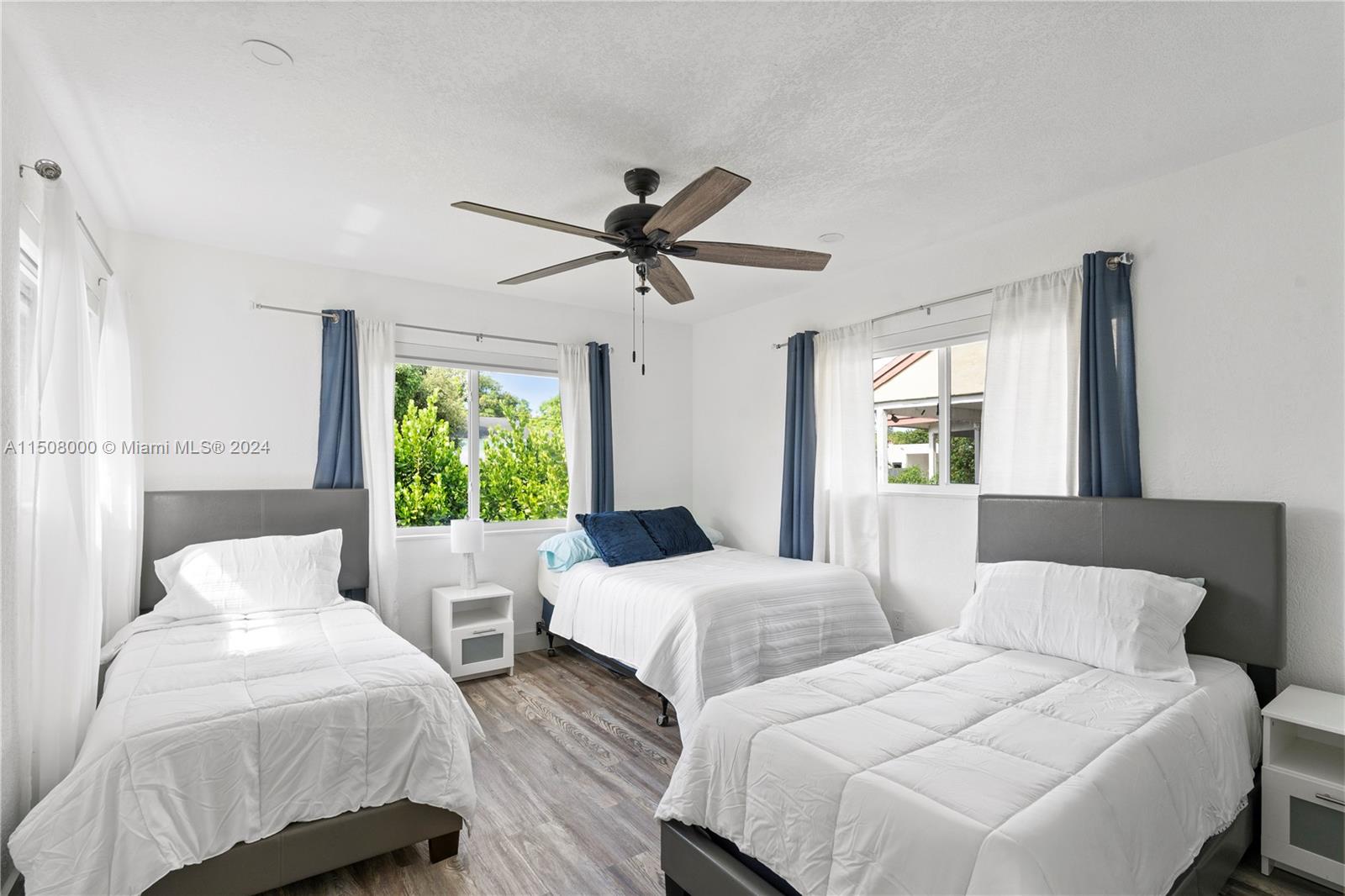 COLUMBIA PARK CORR PL - Residential