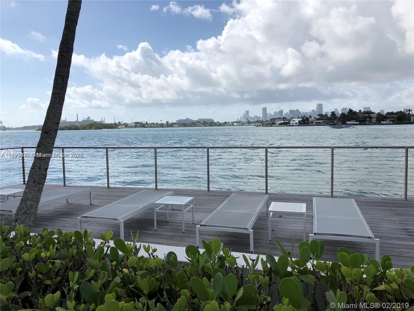 3 ISLAND CONDO - Residential