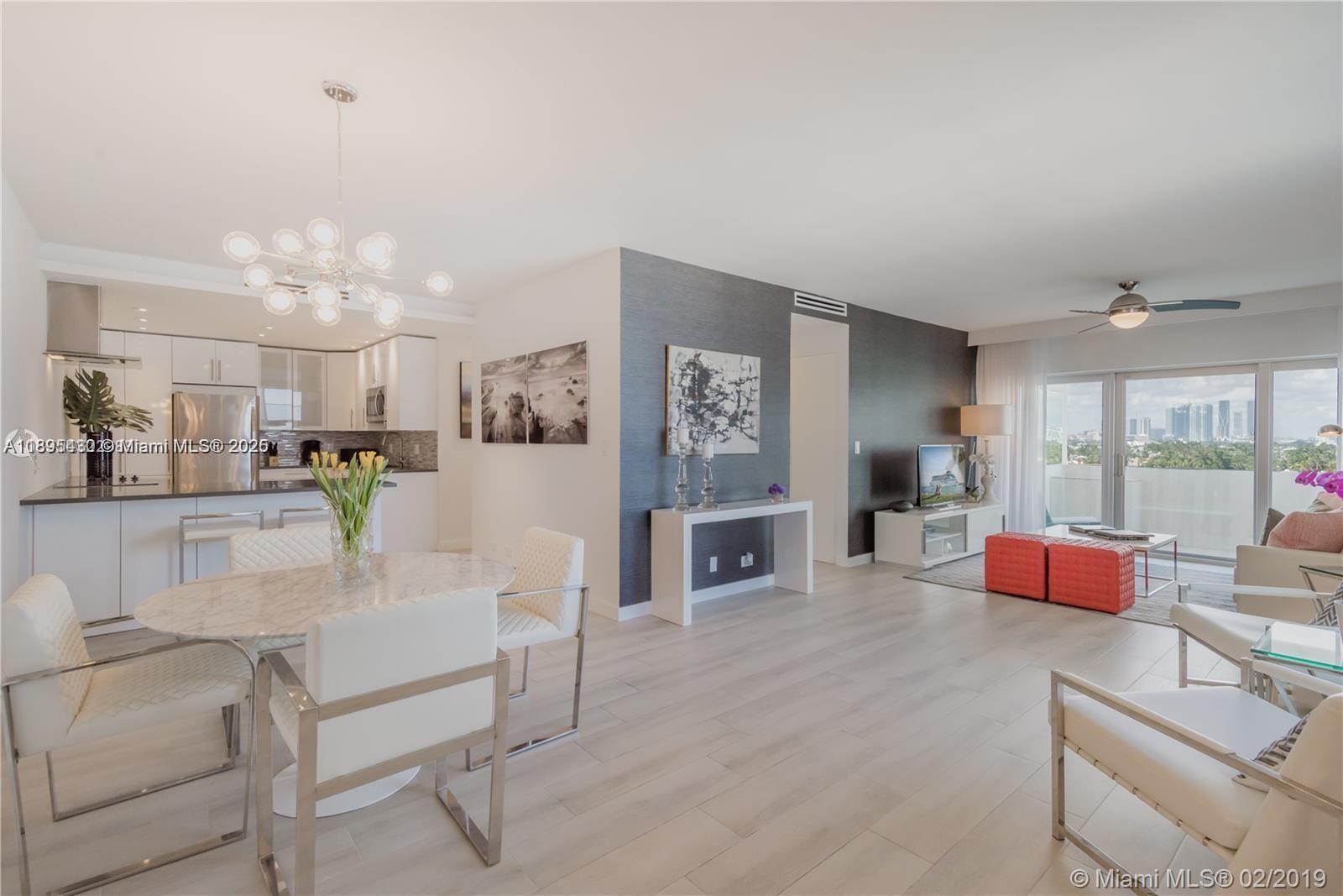 3 ISLAND CONDO - Residential