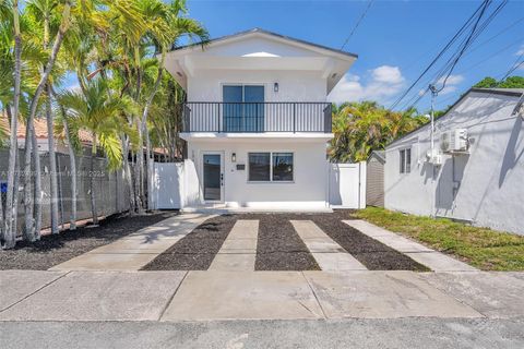 284 NW 45th Ave Miami FL 33126